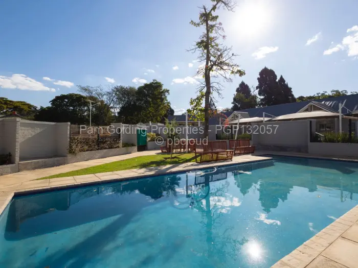 Townhouse/Complex/Cluster to Rent in Meyrick Park