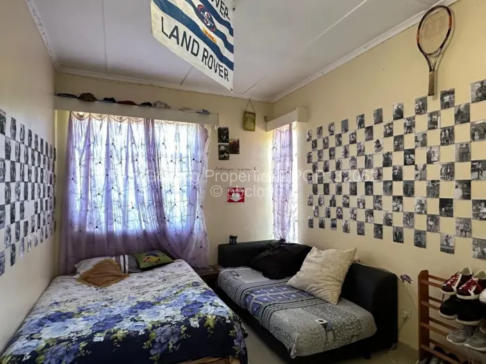 4 Bedroom House for Sale in Ilanda, Bulawayo