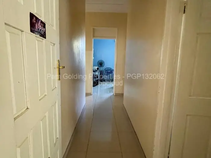 4 Bedroom House for Sale in Ilanda, Bulawayo