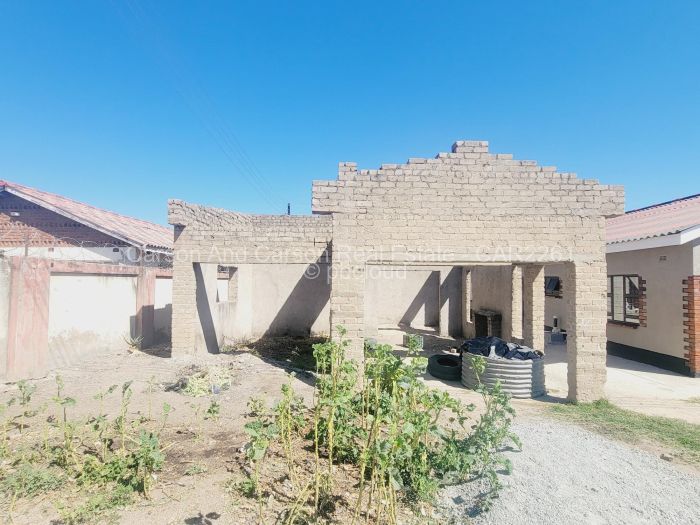 3 Bedroom House for Sale in Chitungwiza, Chitungwiza