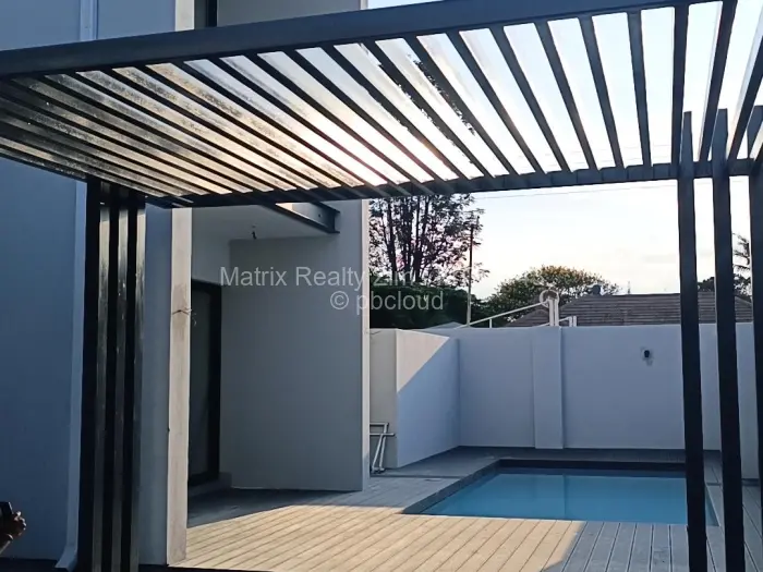 Townhouse/Complex/Cluster for Sale in Vainona, Harare