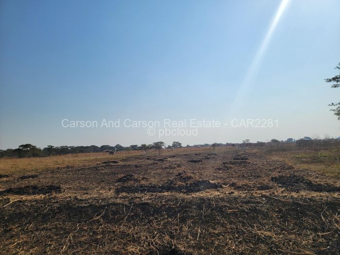 Commercial Stand for Sale in Norton, Norton