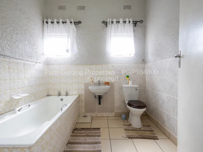 4 Bedroom House for Sale in Greystone Park, Harare