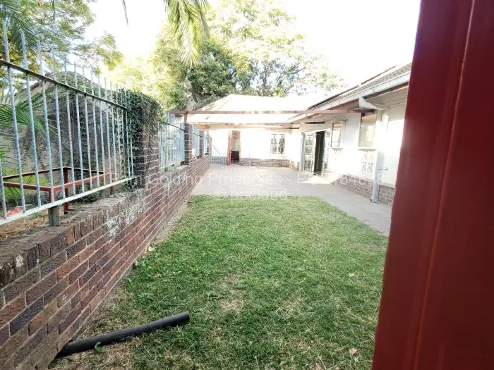 Warehouse/Industrial to Rent in Ruwa, Ruwa