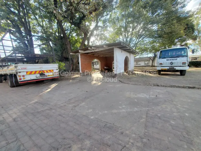 Warehouse/Industrial to Rent in Ruwa, Ruwa