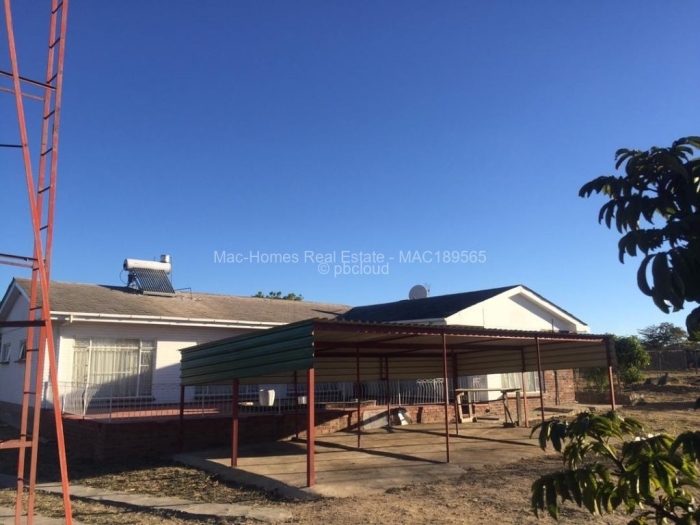 3 Bedroom House for Sale in Sunning Hill, Bulawayo