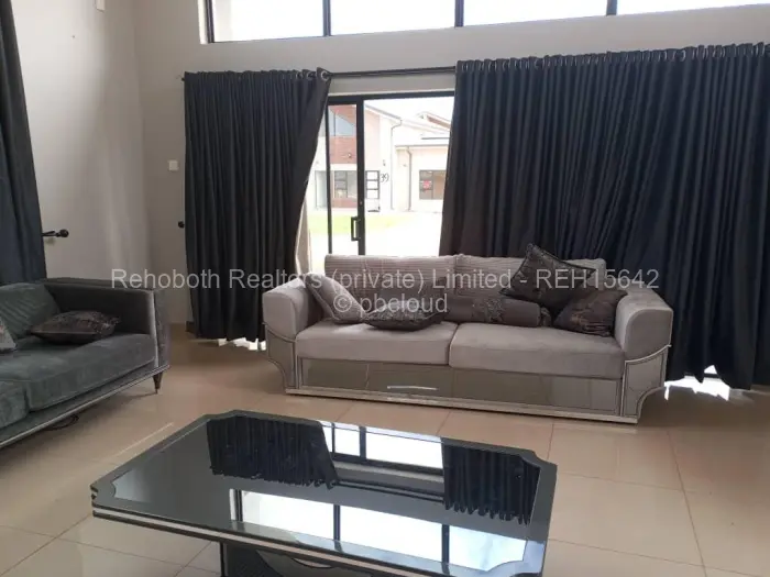 Flat/Apartment to Rent in Madokero Estates, Harare