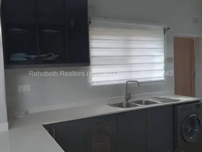 Flat/Apartment to Rent in Madokero Estates, Harare