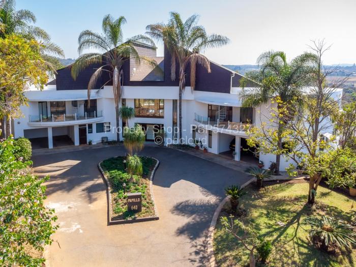 7 Bedroom House for Sale in Borrowdale Brooke, Harare