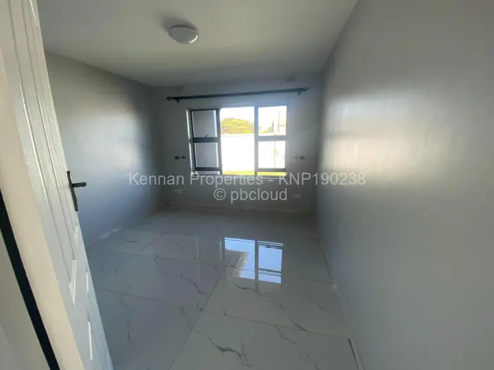 Townhouse/Complex/Cluster to Rent in Shawasha Hills