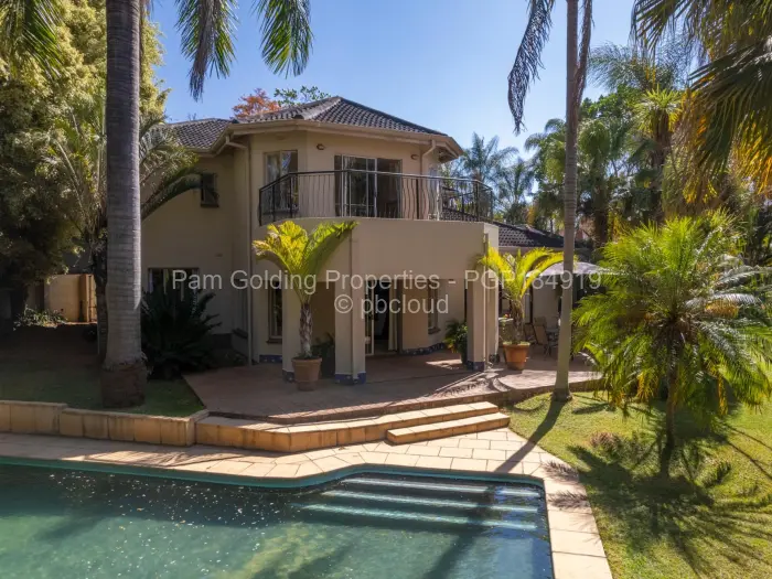 5 Bedroom House for Sale in Borrowdale Brooke, Harare
