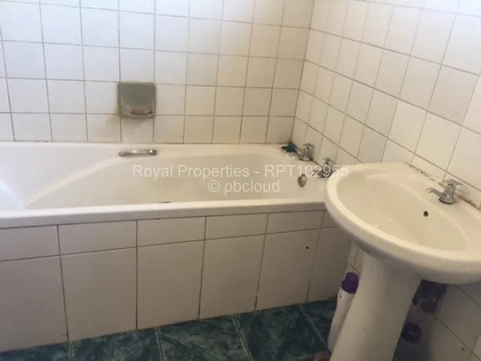 3 Bedroom House for Sale in Waterfalls, Harare
