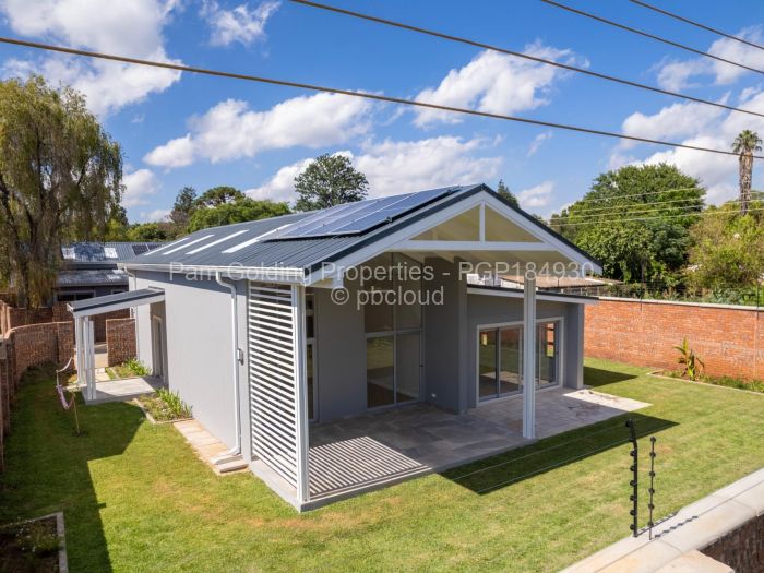 Townhouse/Cluster for Sale in Groom Bridge, Harare