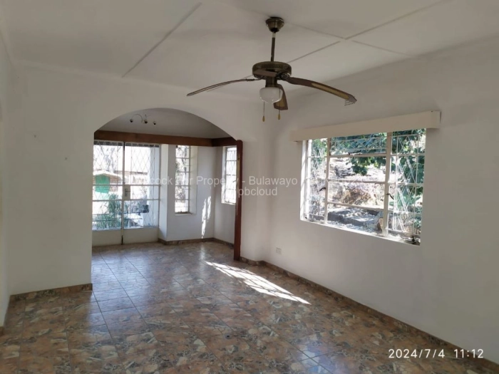 3 Bedroom House for Sale in Fortunes Gate, Bulawayo