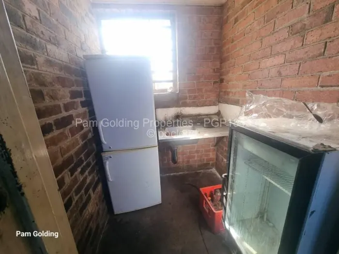 Industrial Property for Sale in Donnington, Bulawayo