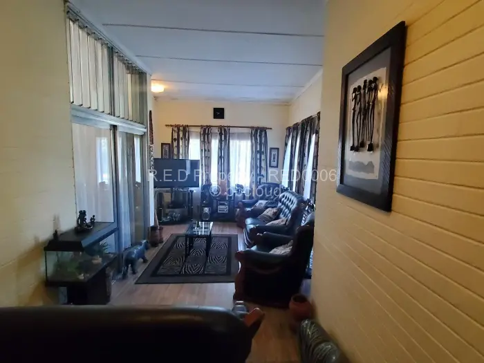 3 Bedroom House for Sale in Burnside, Bulawayo