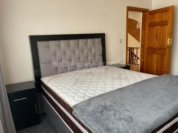 4 Bedroom House for Sale in Burnside, Bulawayo