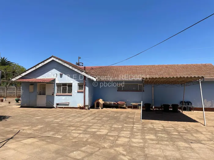 3 Bedroom House for Sale in Barham Green, Bulawayo