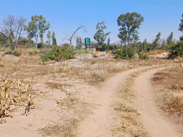 Commercial Stand for Sale in Logan Park, Harare