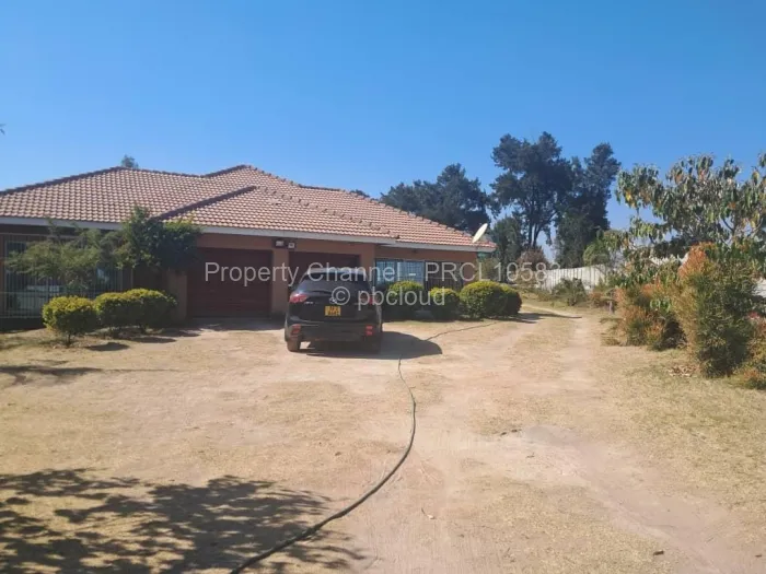 Townhouse/Complex/Cluster for Sale in Hatfield, Harare