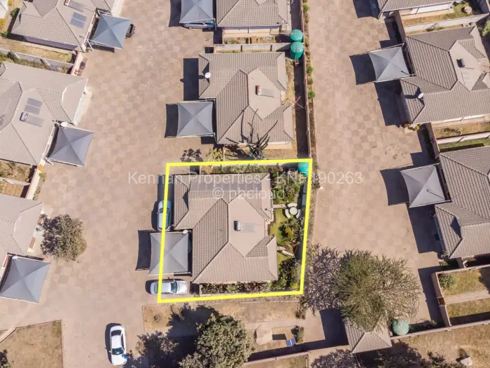 Townhouse/Cluster for Sale in Prospect, Harare