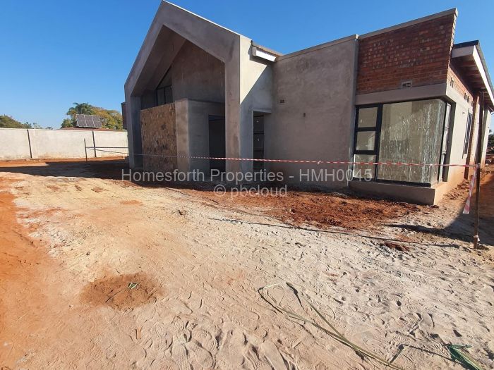 Townhouse/Cluster for Sale in Vainona, Harare