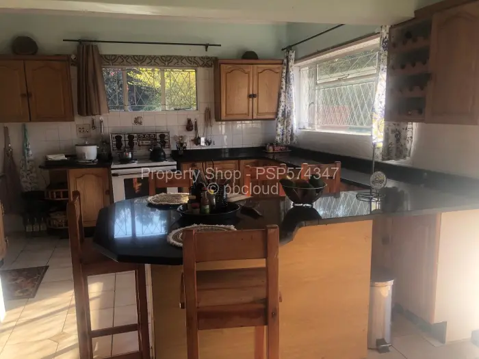 6 Bedroom House to Rent in Marlborough