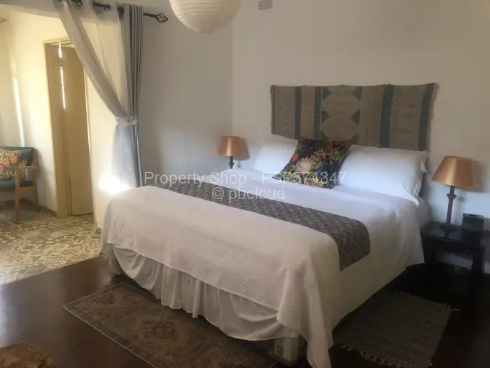 6 Bedroom House to Rent in Marlborough