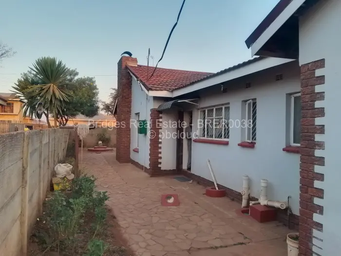 3 Bedroom House for Sale in Bloomingdale, Harare