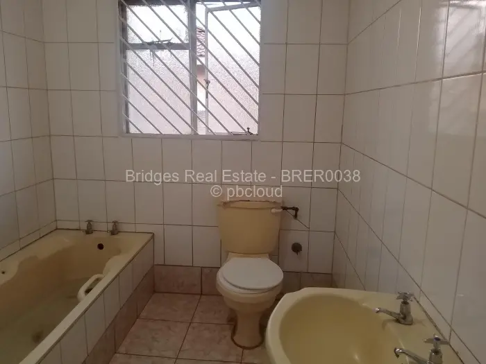 3 Bedroom House for Sale in Bloomingdale, Harare
