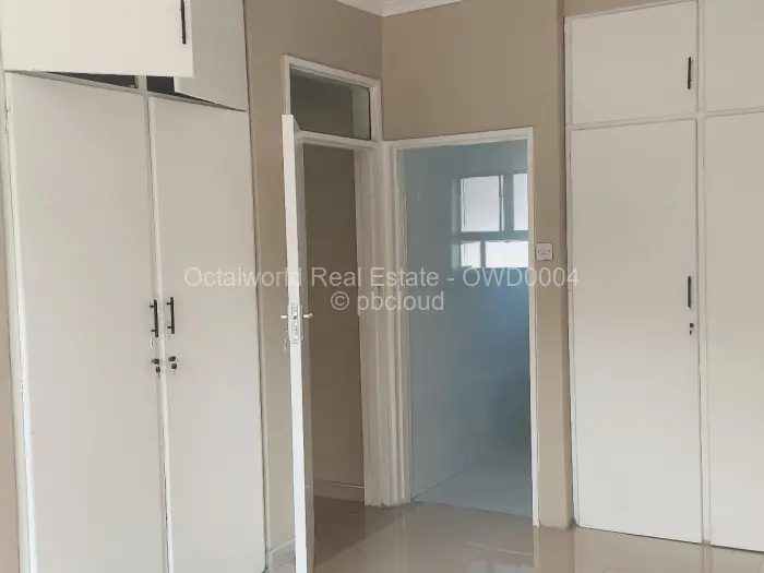 2 Bedroom Cottage/Garden Flat to Rent in Borrowdale West, Harare