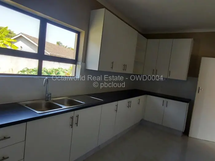 2 Bedroom Cottage/Garden Flat to Rent in Borrowdale West, Harare