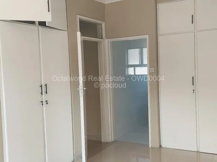 2 Bedroom Cottage/Garden Flat to Rent in Borrowdale West, Harare