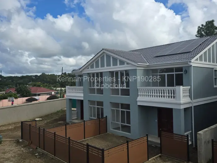 Townhouse/Cluster for Sale in Avondale West, Harare