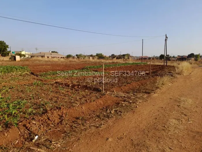 Residential Stand for Sale in Norton, Norton