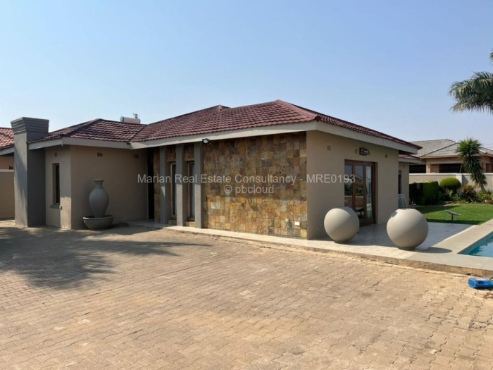 3 Bedroom House for Sale in Selbourne Park, Bulawayo
