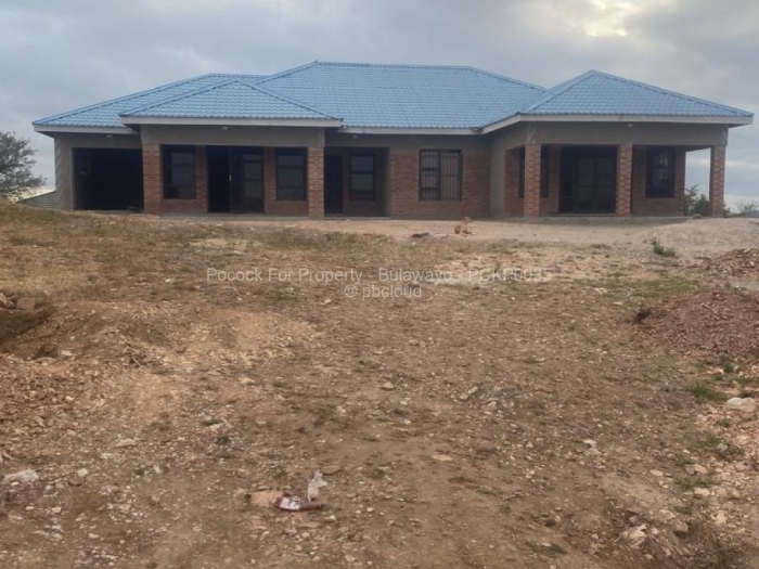 4 Bedroom House for Sale in Gwanda, Gwanda