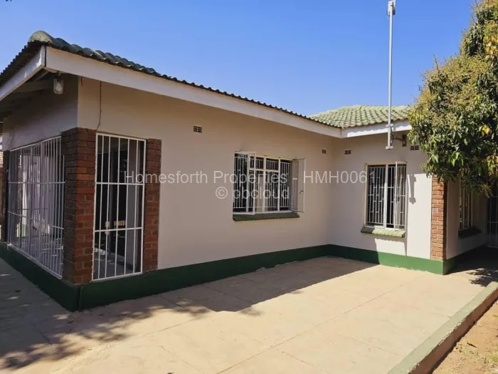 4 Bedroom House for Sale in Zimre Park, Harare