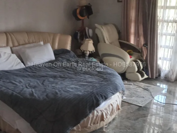 6 Bedroom House for Sale in Philadelphia, Harare
