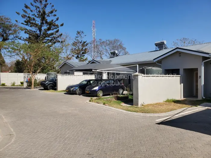 Townhouse/Cluster for Sale in Greendale, Harare