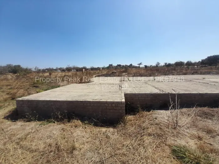 Residential Stand for Sale in Whitecliff, Harare
