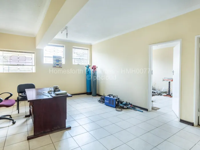 Industrial Property for Sale in Norton, Norton