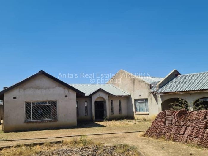 4 Bedroom House for Sale in Manningdale, Bulawayo