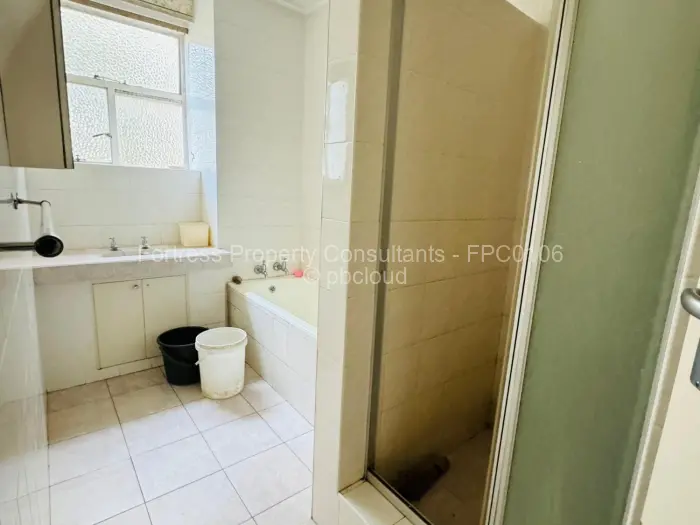 Flat/Apartment to Rent in Ascot, Bulawayo