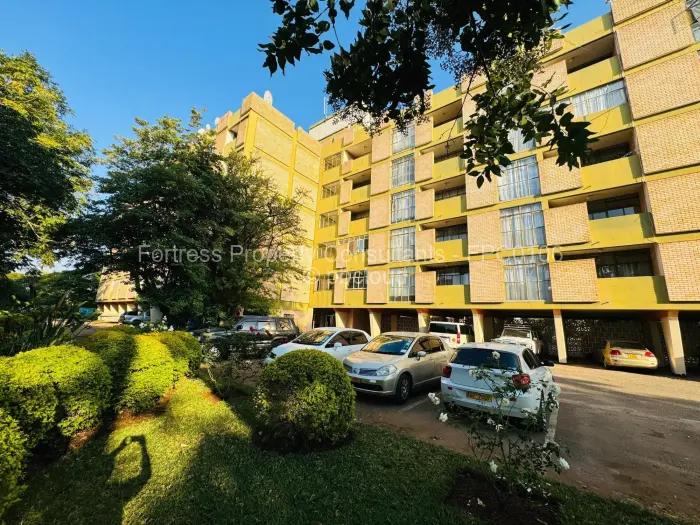 Flat/Apartment to Rent in Ascot, Bulawayo