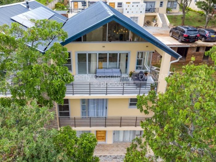 Townhouse/Cluster for Sale in Helensvale, Harare