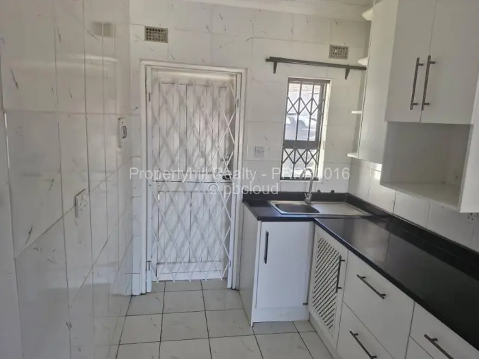 Flat/Apartment to Rent in Meyrick Park, Harare