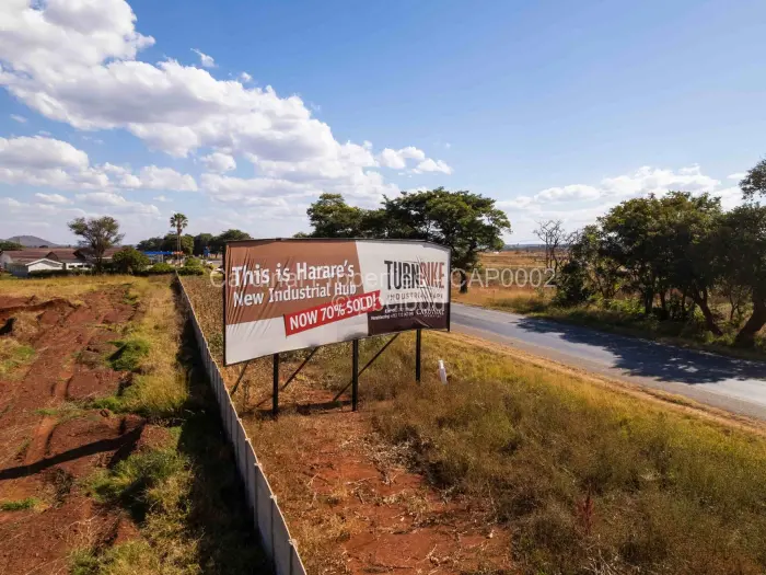Industrial Stand for Sale in Turnpike, Turnpike