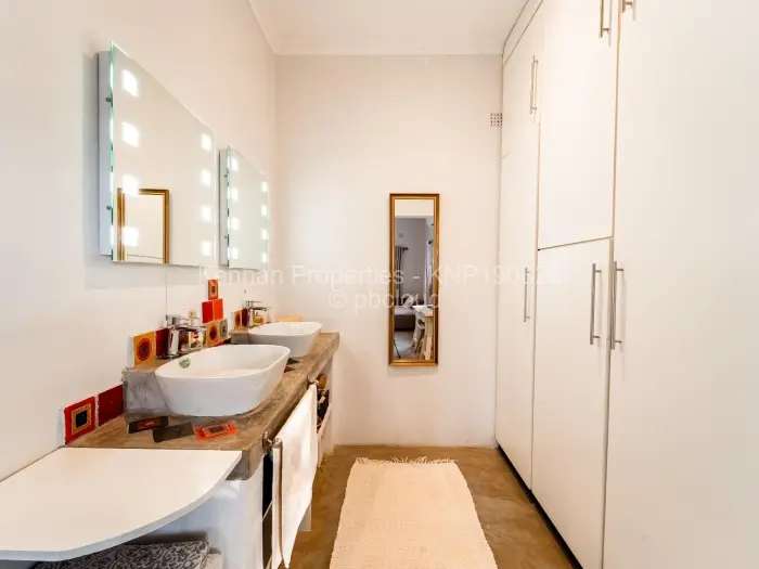 4 Bedroom House for Sale in Victoria Falls, Victoria Falls