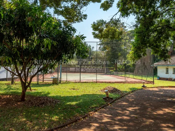 4 Bedroom House for Sale in Chisipite, Harare